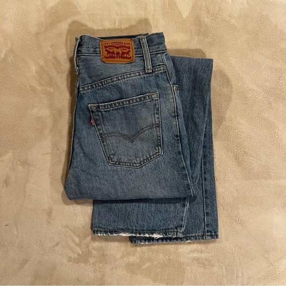 Women Levi’s jeans -94 Baggy size 24. - Picture 3 of 7